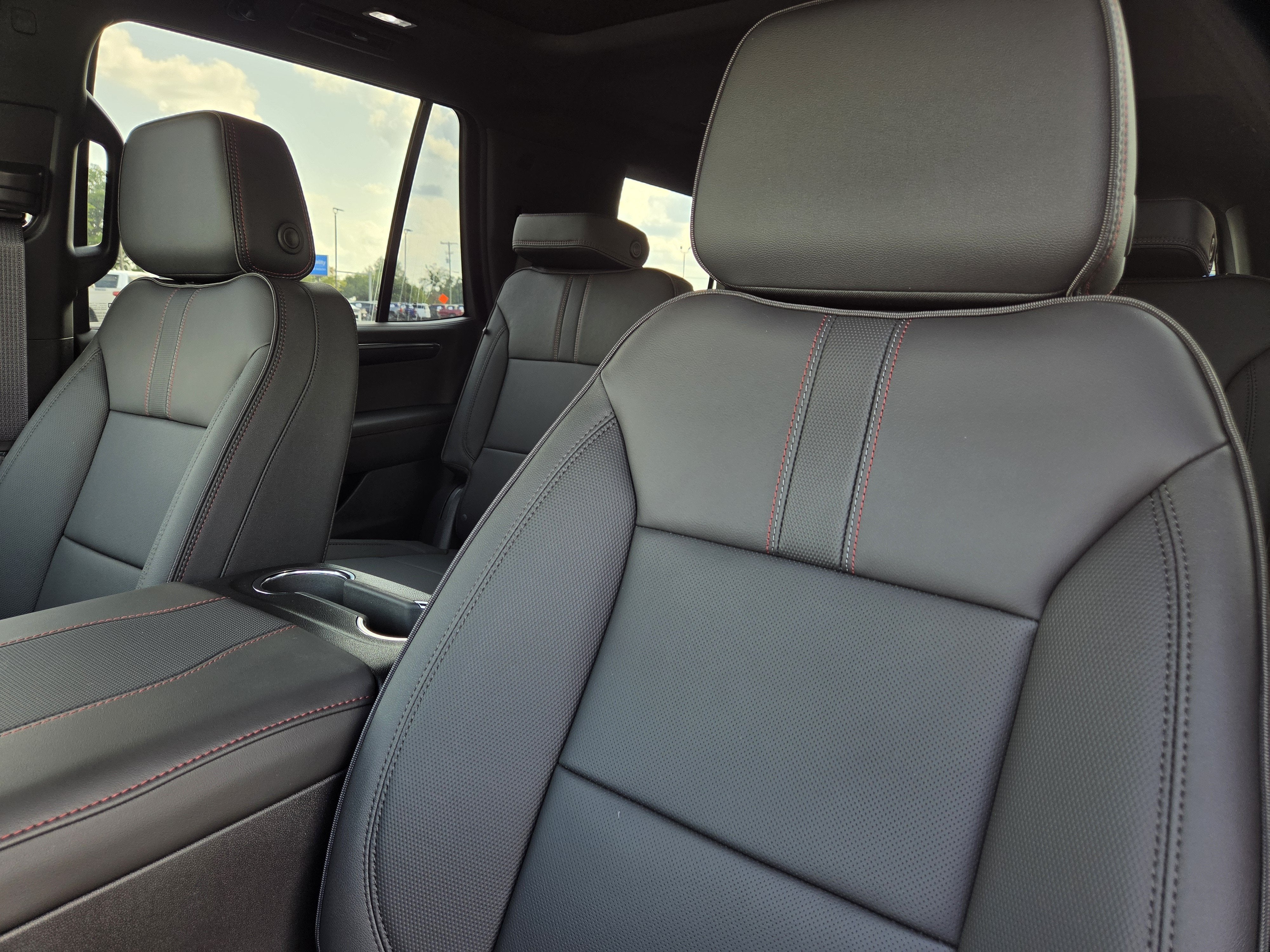 2027 Chevrolet Tahoe RST - Photo 23
