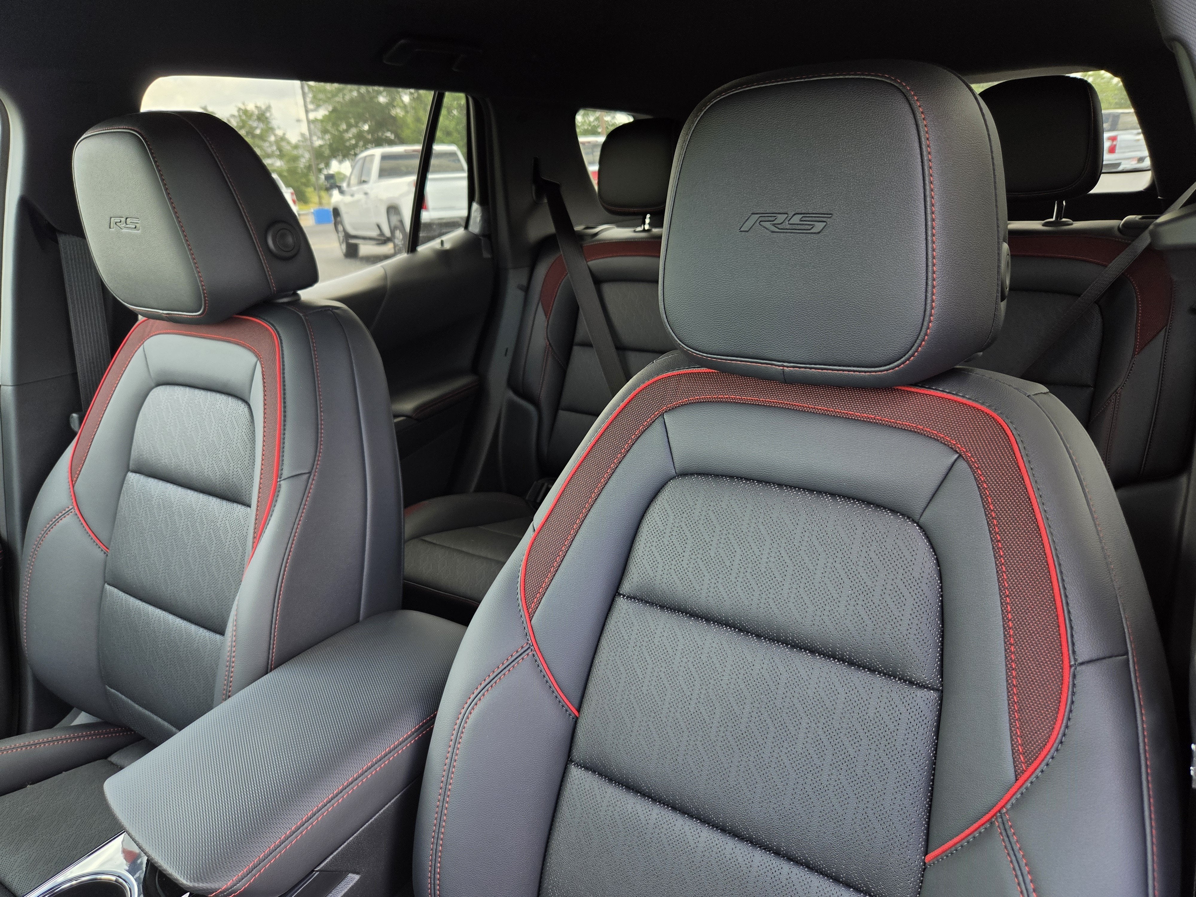 2027 Chevrolet Equinox FWD RS