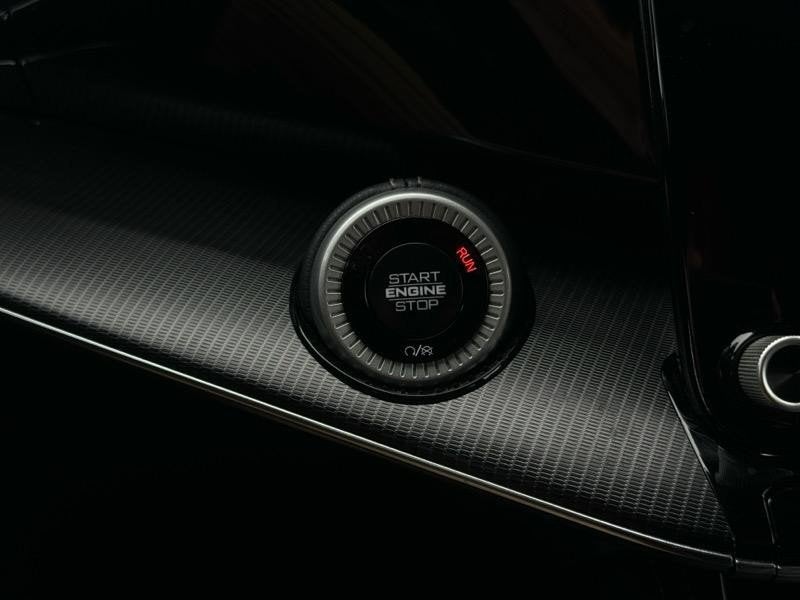 2024 Jeep Grand Wagoneer Series II Obsidian