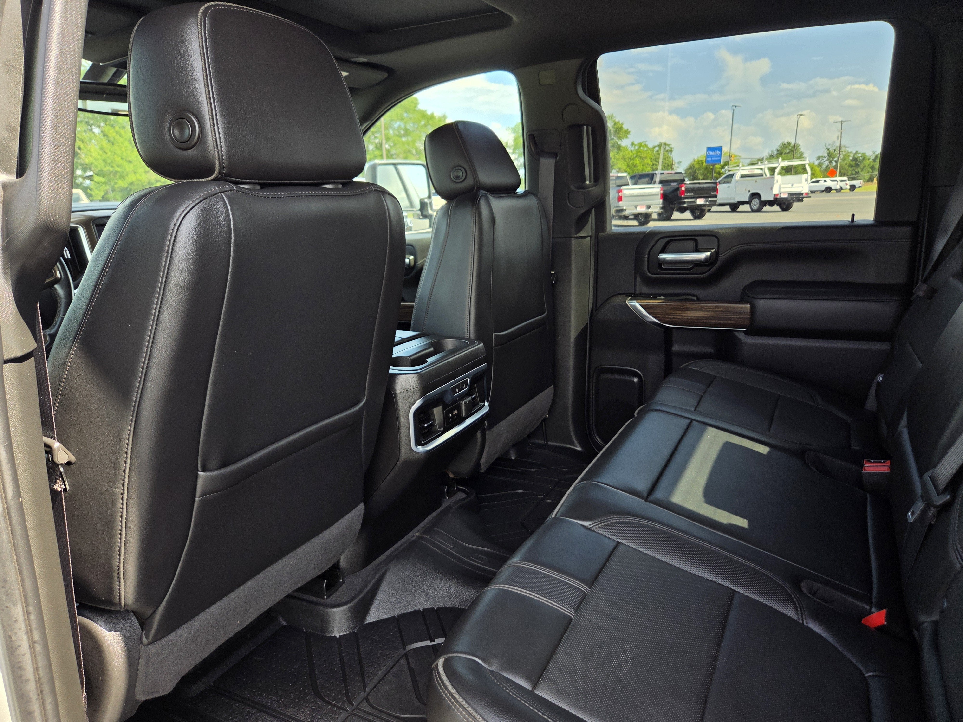 2022 Chevrolet Silverado 3500HD High Country