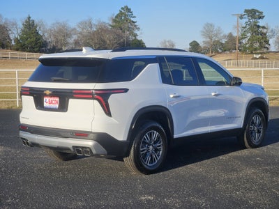 2026 Chevrolet Traverse FWD LT