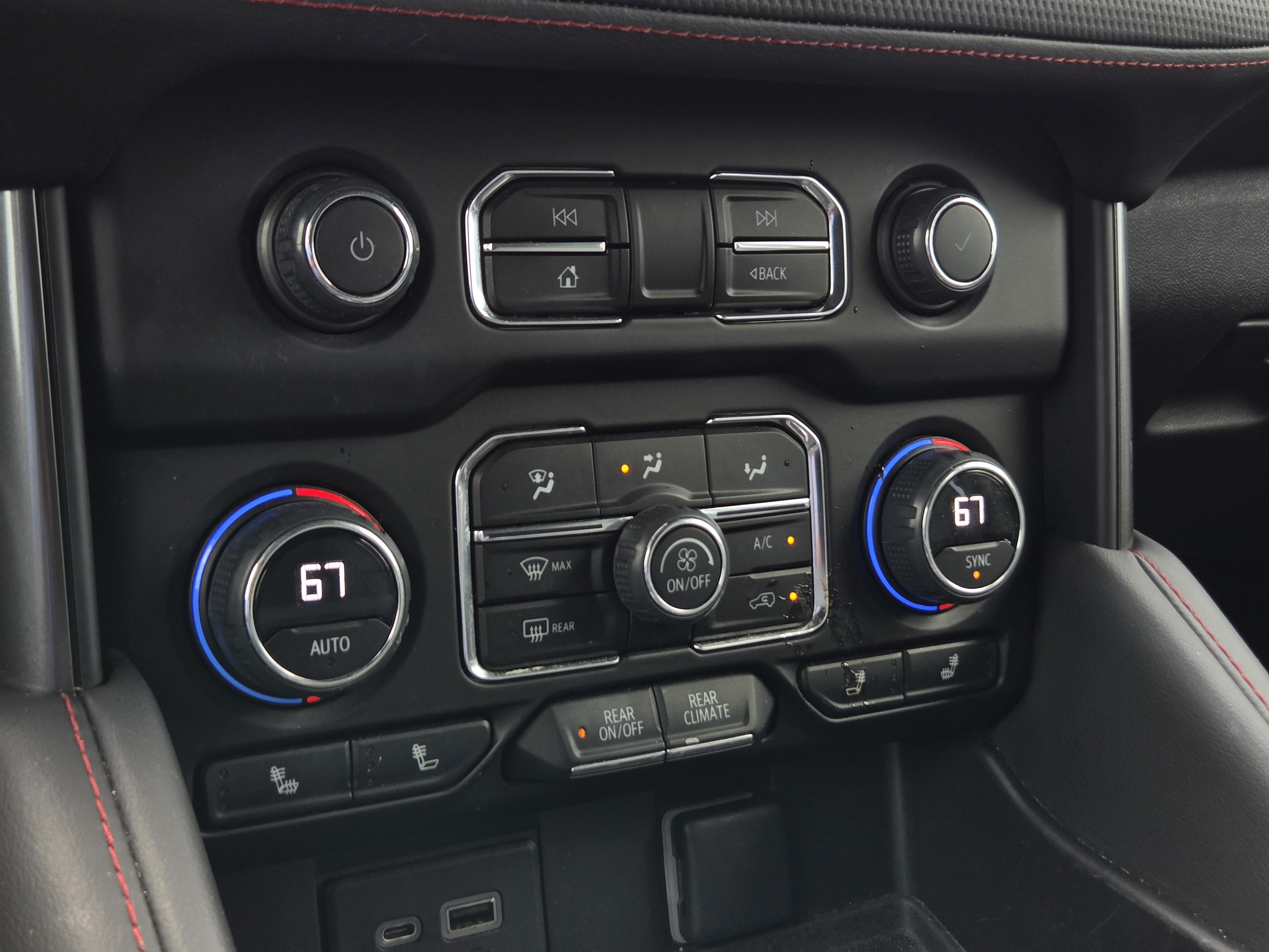 2023 Chevrolet Tahoe RST