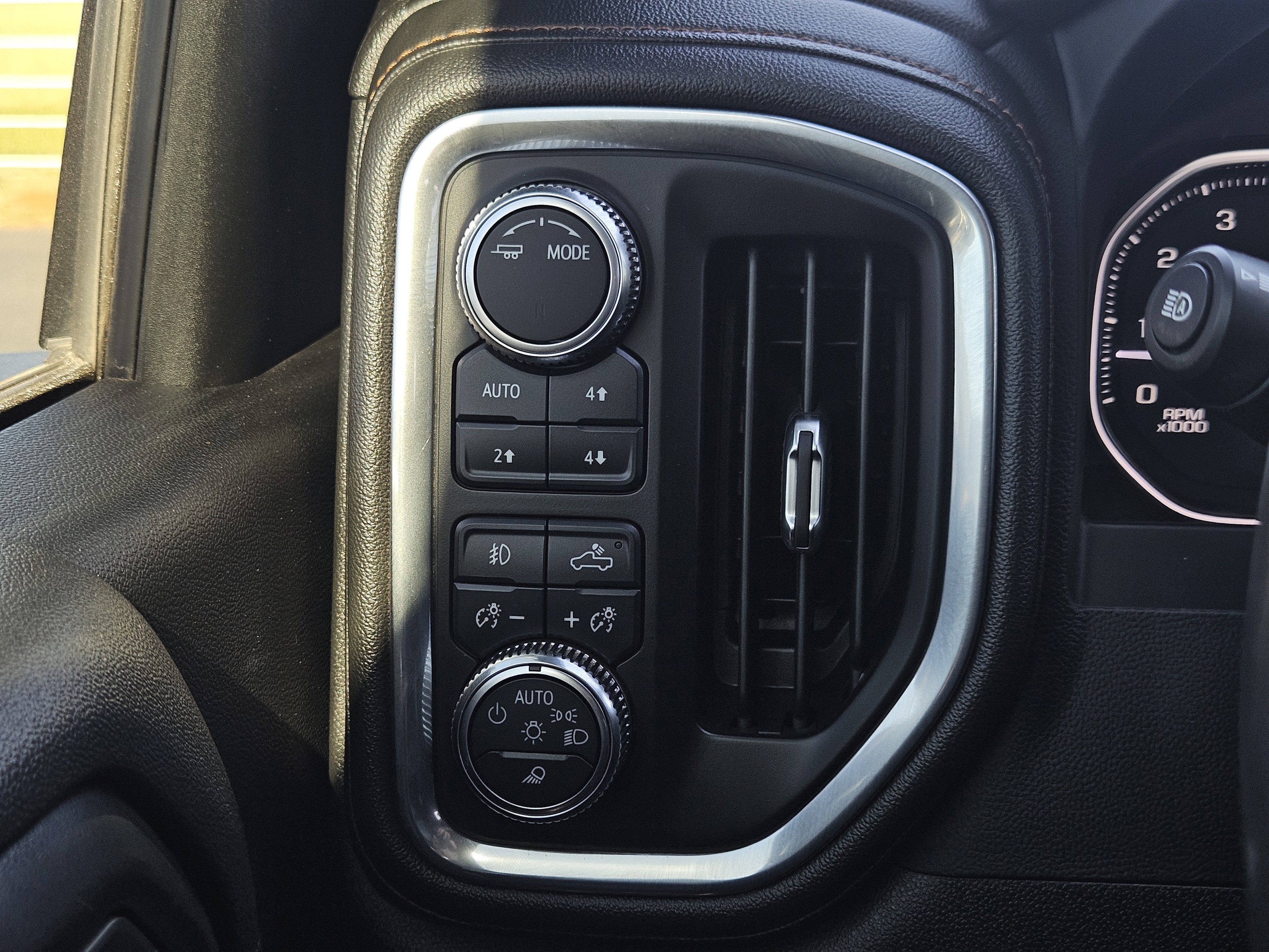 2022 GMC Sierra 2500HD AT4