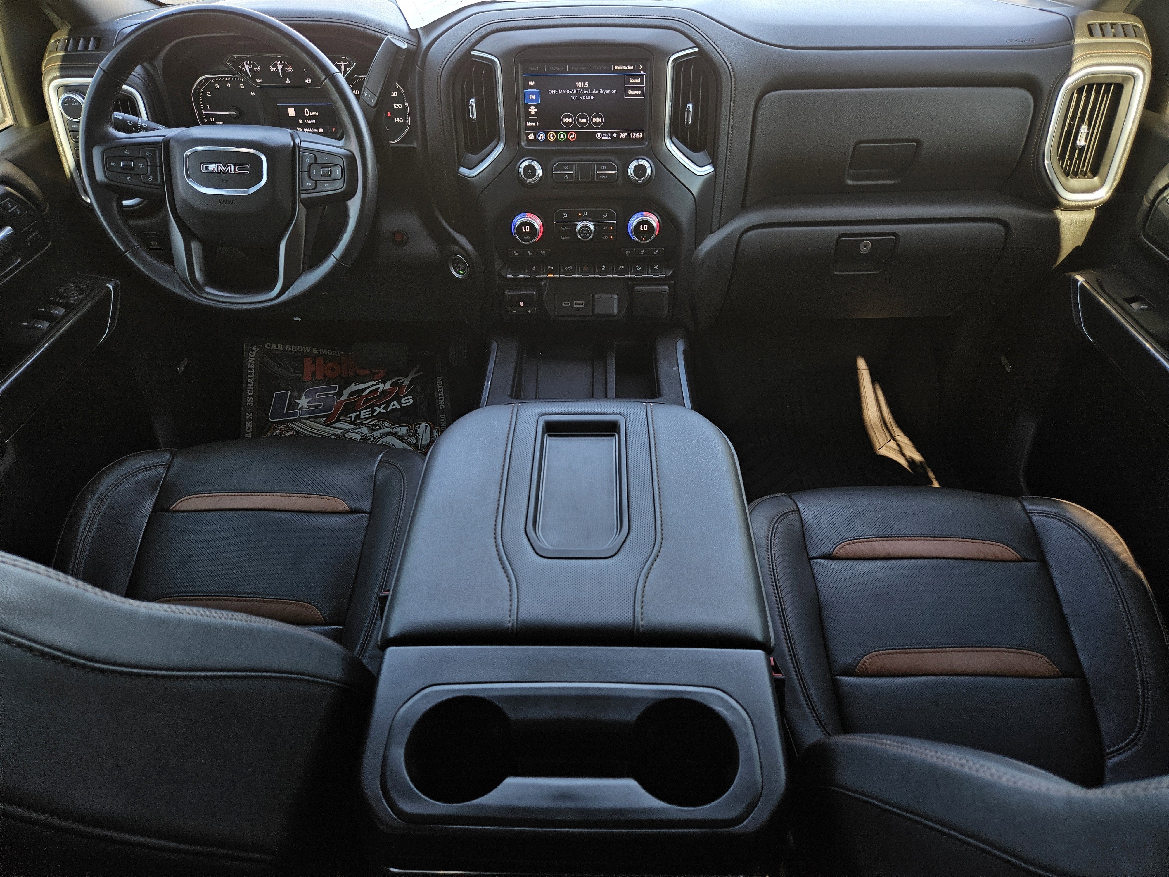 2022 GMC Sierra 2500HD AT4