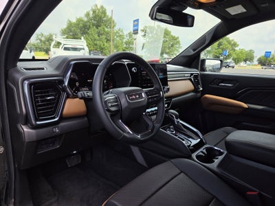 2025 GMC Canyon 4WD AT4