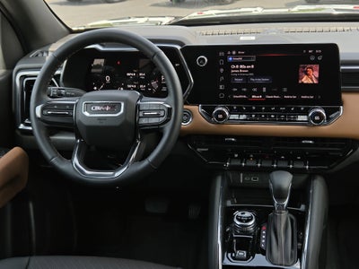 2025 GMC Canyon 4WD AT4