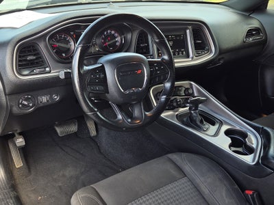 2022 Dodge Challenger SXT