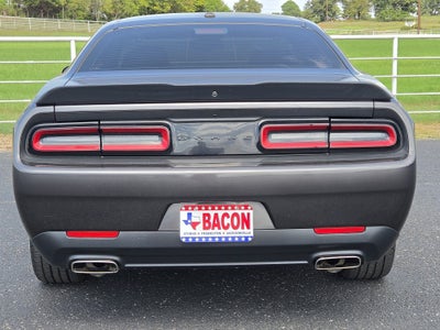 2022 Dodge Challenger SXT