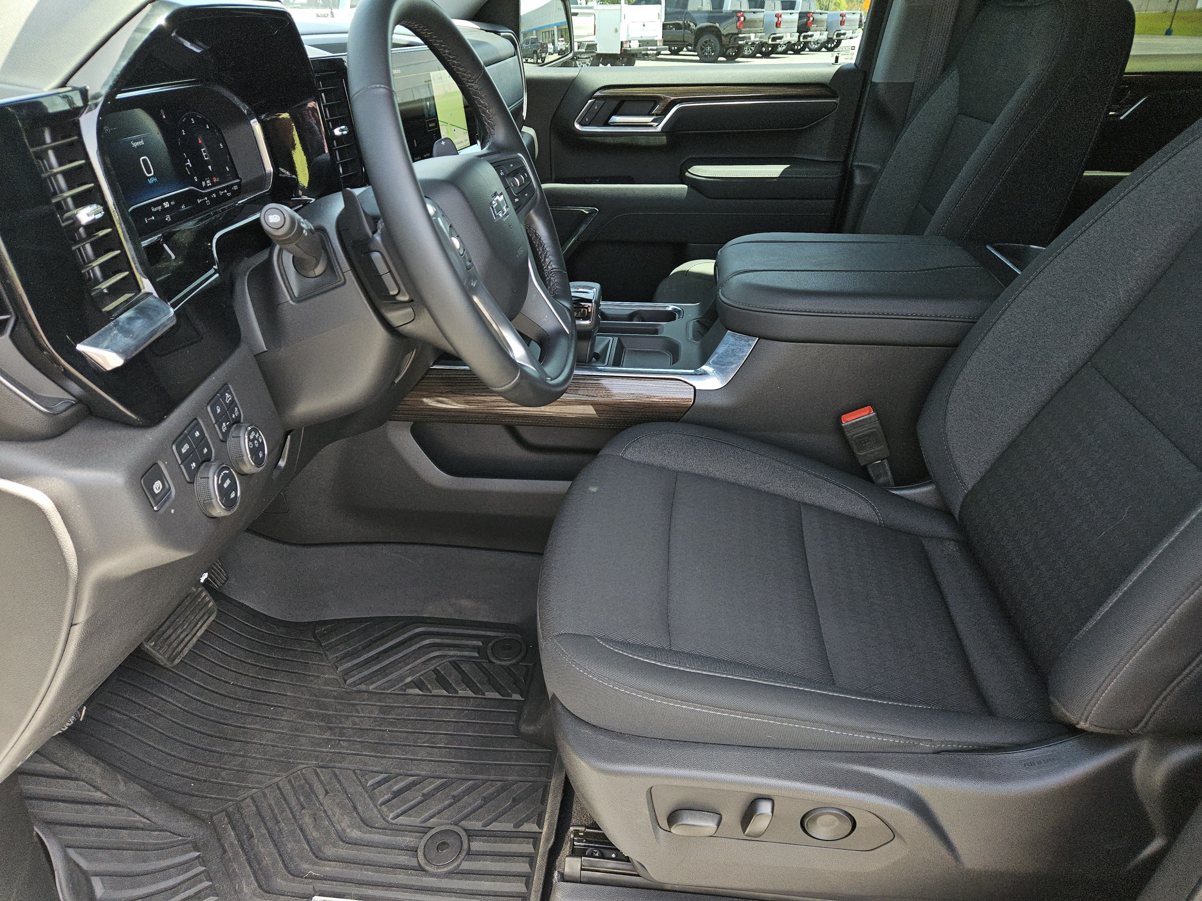 2025 Chevrolet Silverado 1500 LT Trail Boss