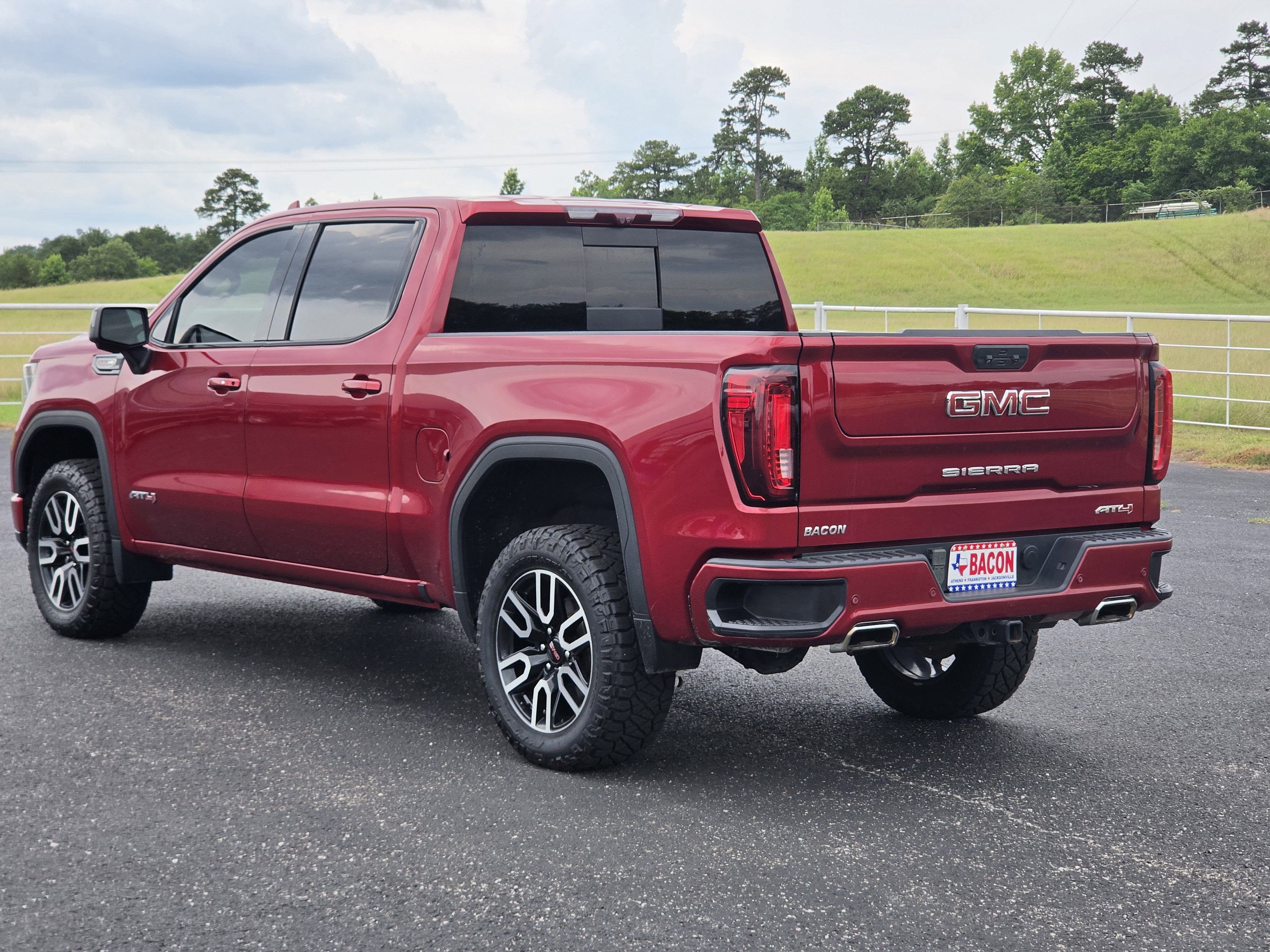2022 GMC Sierra 1500 AT4