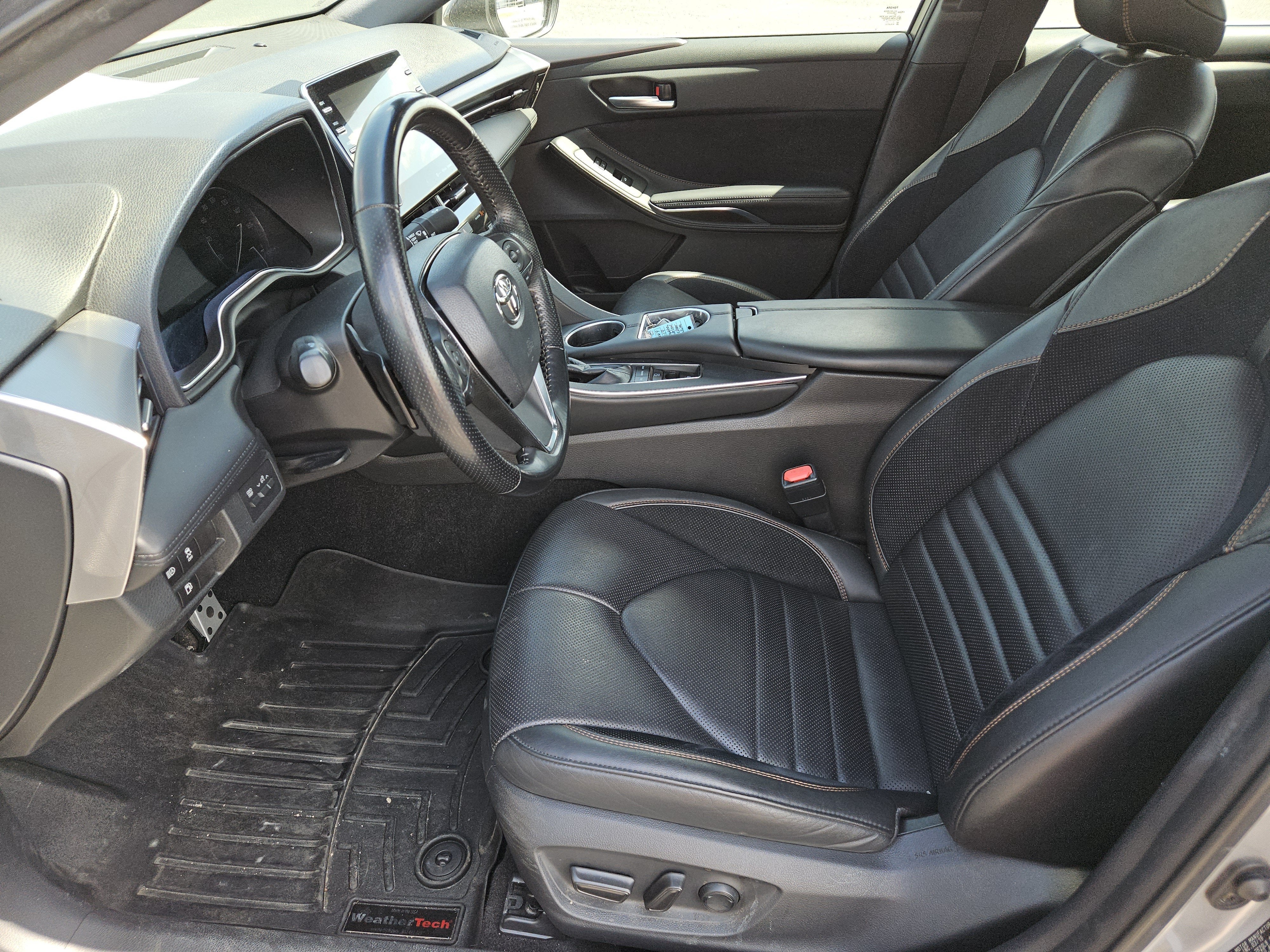 2019 Toyota Avalon XLE