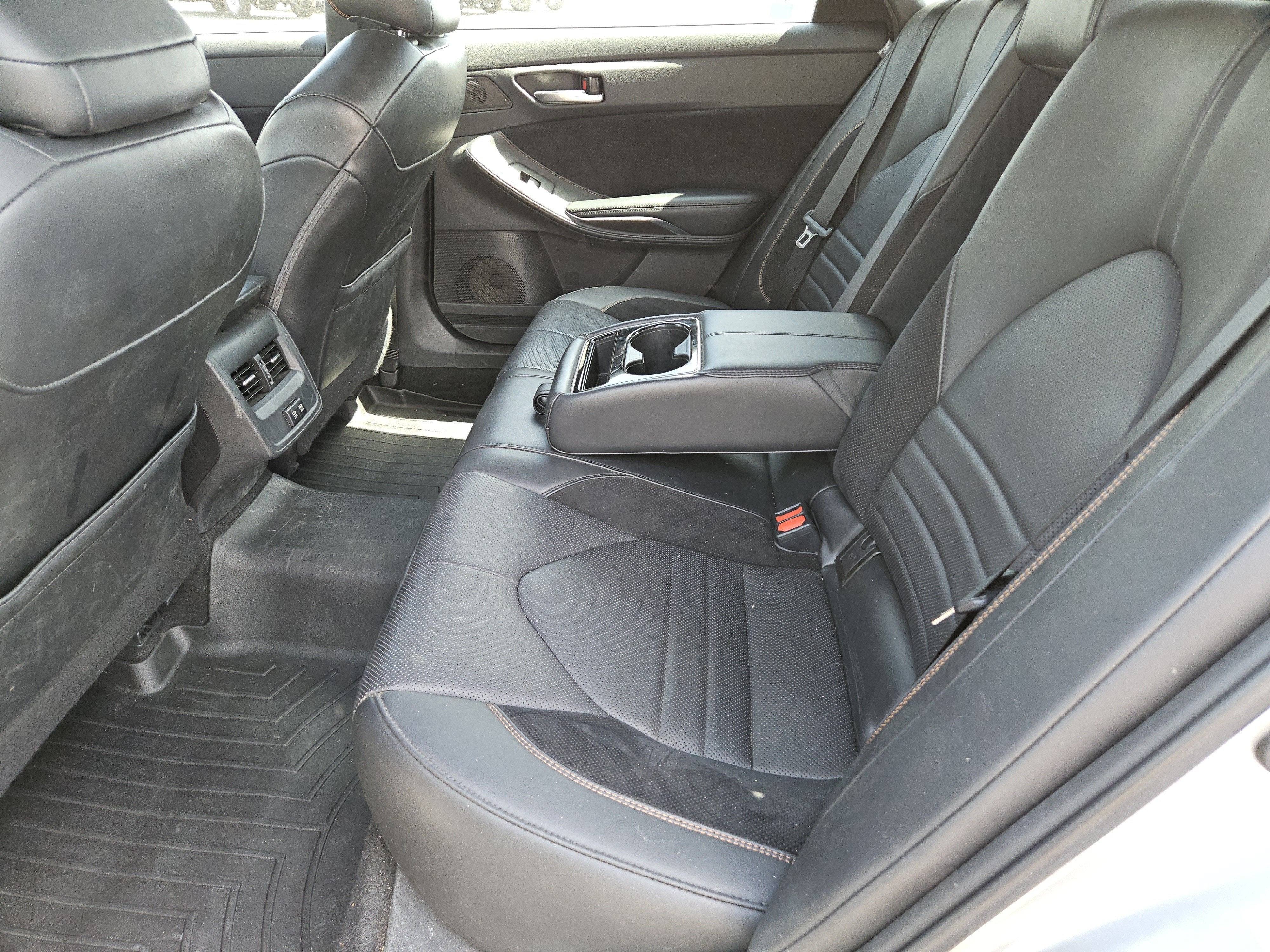 2019 Toyota Avalon XLE