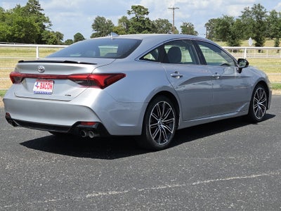 2019 Toyota Avalon XLE
