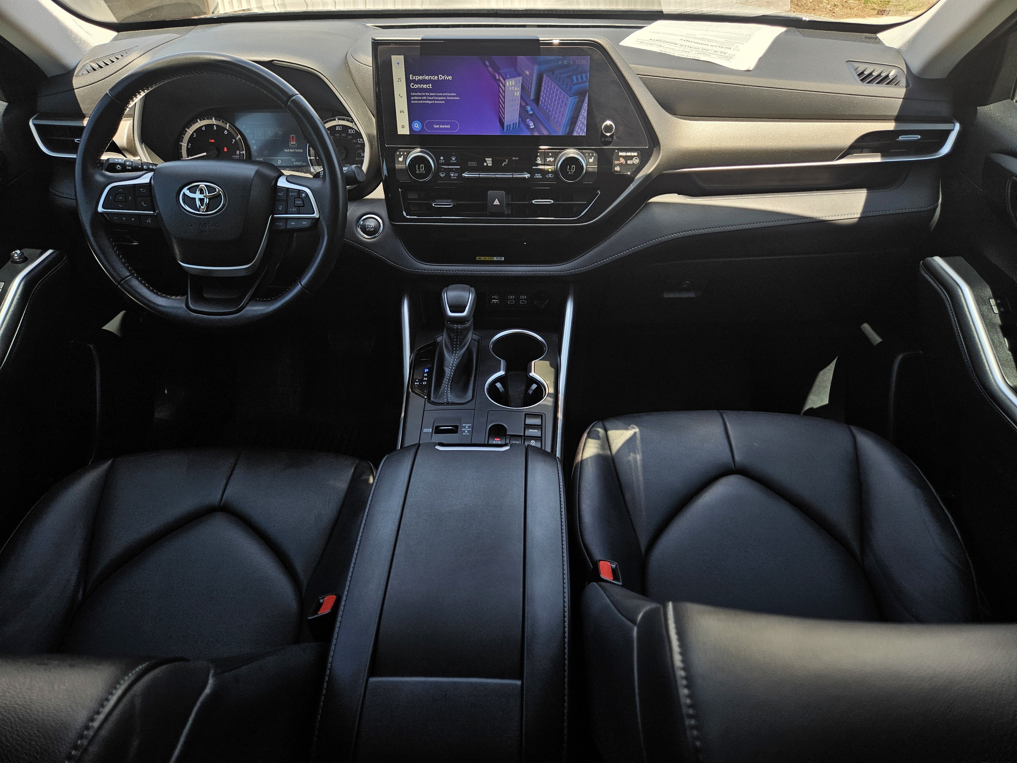 2023 Toyota Highlander BASE
