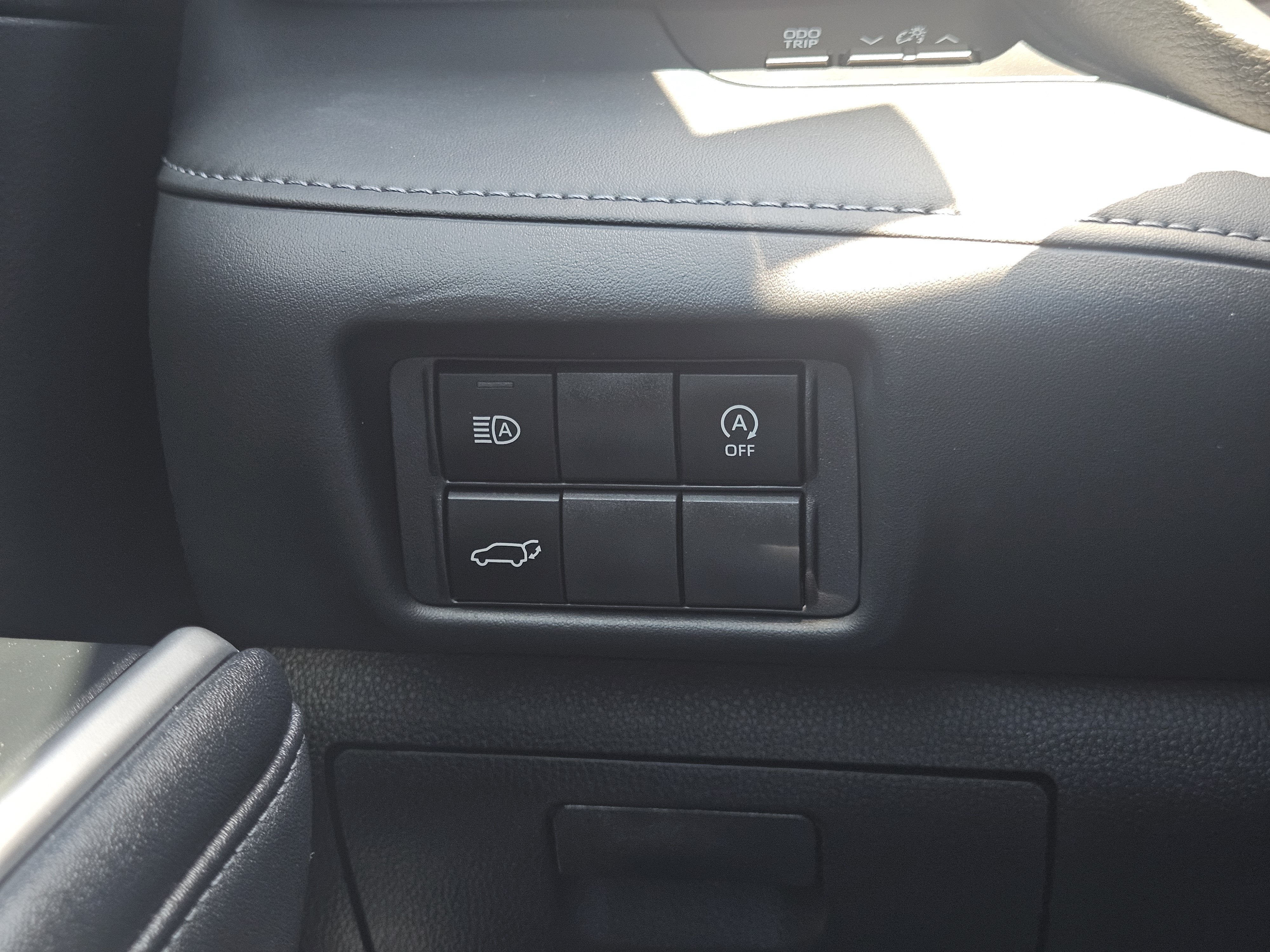 2023 Toyota Highlander BASE